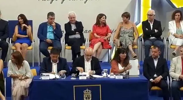 Pacto de continuidad en el Cabildo de Gran Canaria