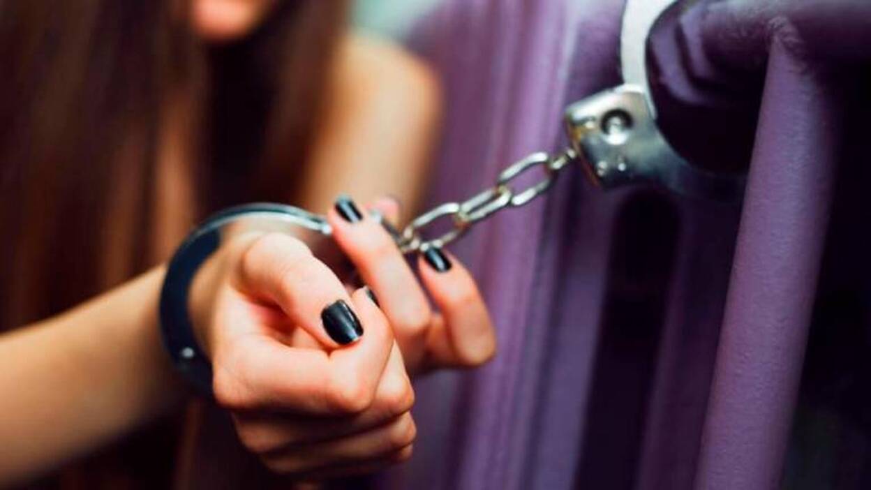 «Tenía que tomar cocaína hasta que el putero se cansase»