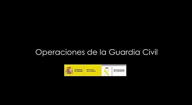 La Guardia Civil sobrevuela Artenara