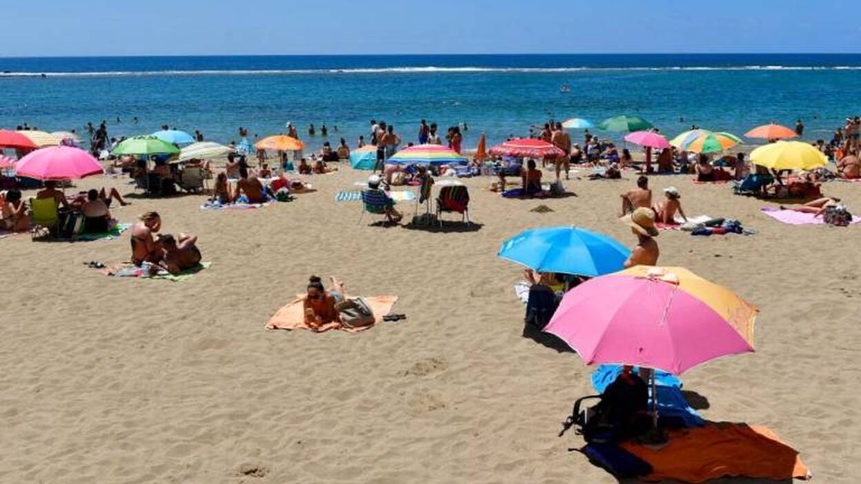Sanidad activa avisos de riesgo por temperaturas que pueden superar los 30 grados