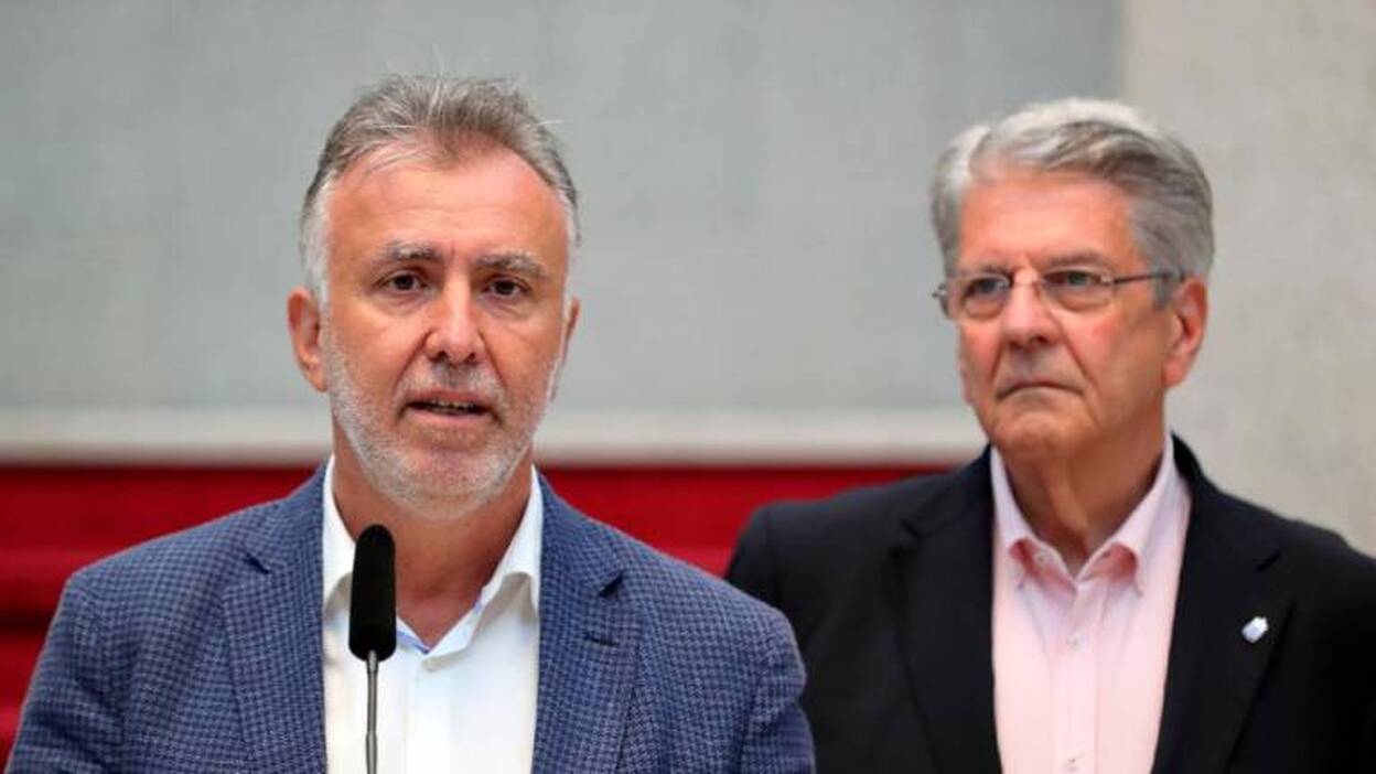 Torres señala que el fuego de Gran Canaria está «casi controlado»