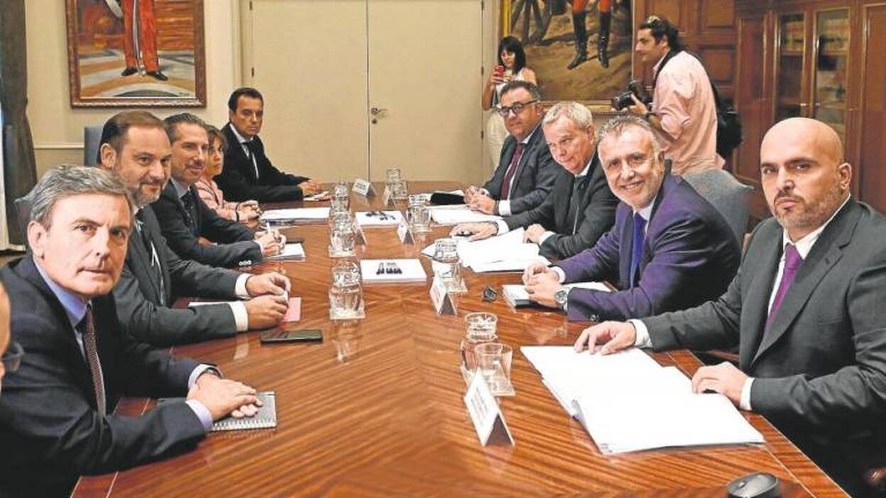 Fomento asumirá toda la deuda si hay Gobierno