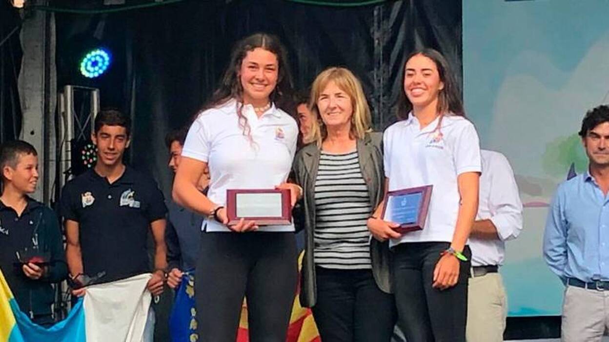 Elena Barrio y Paula Laiseca, campeonas de España de 29er