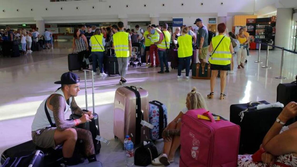 Torres espera el máximo apoyo de Madrid al sector turístico