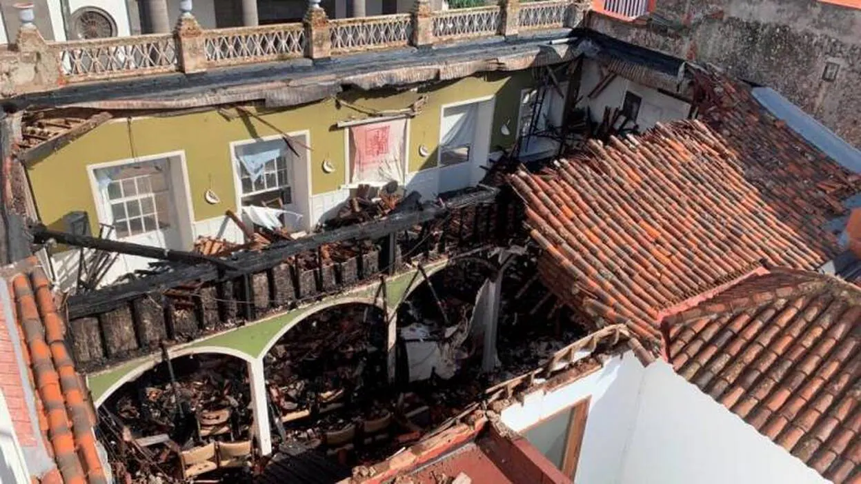 Así quedó el Ateneo de La Laguna tras el incendio