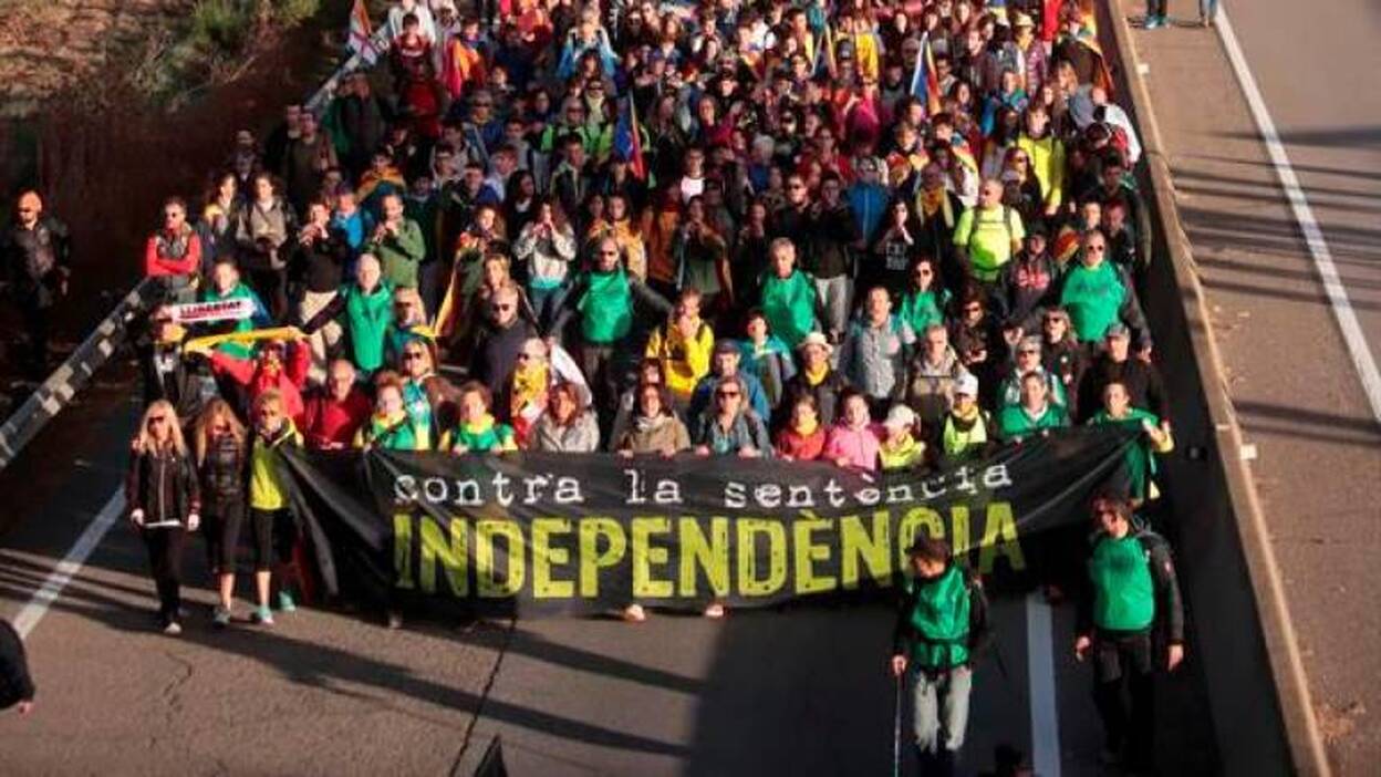 Las tres primeras «Marchas por la libertad» recorren la A2, la N340 y C16