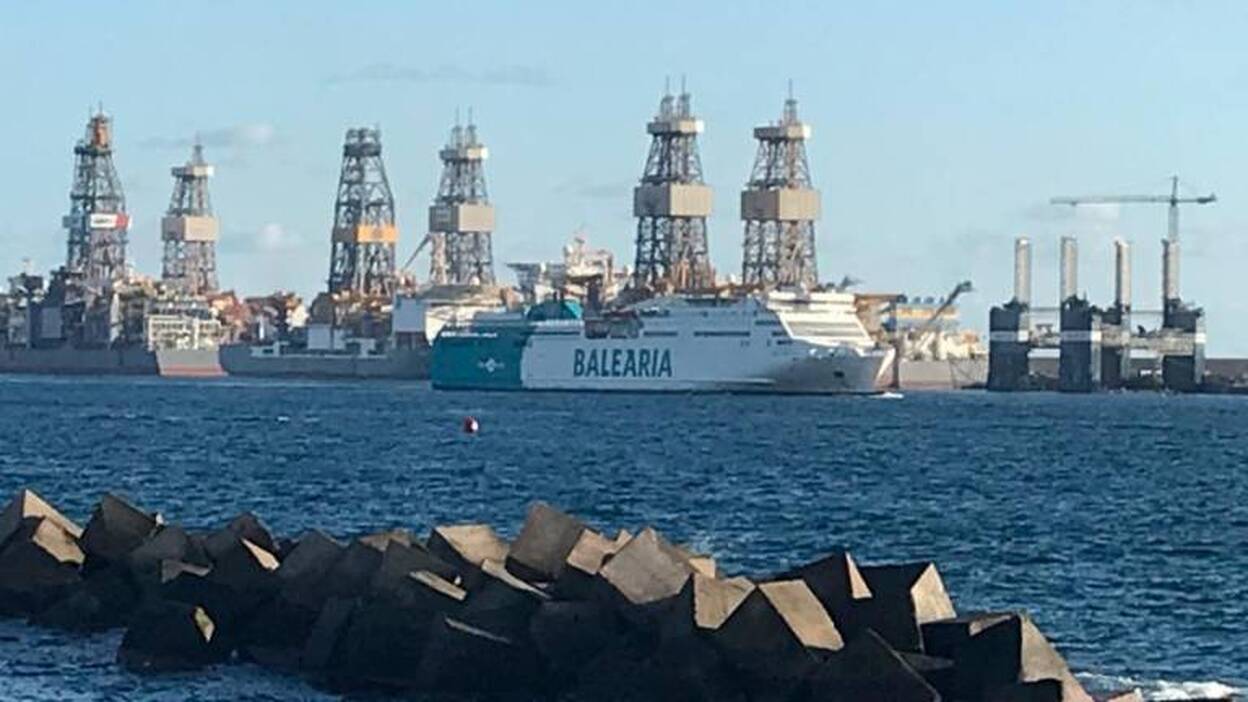 Baleária impulsa el puerto de Huelva y resta tráficos a Armas desde Cádiz