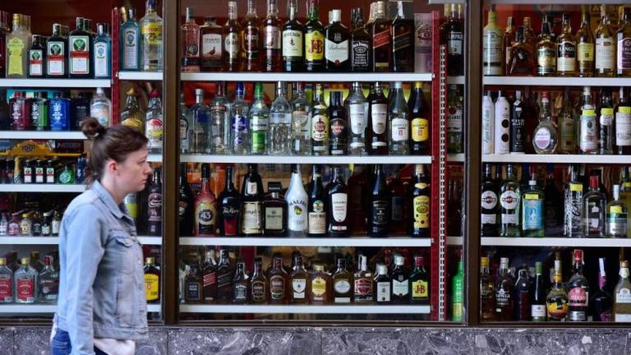 Hijo de alcohólico: "Cuando mis padres se pelean, saco al perro a pasear"