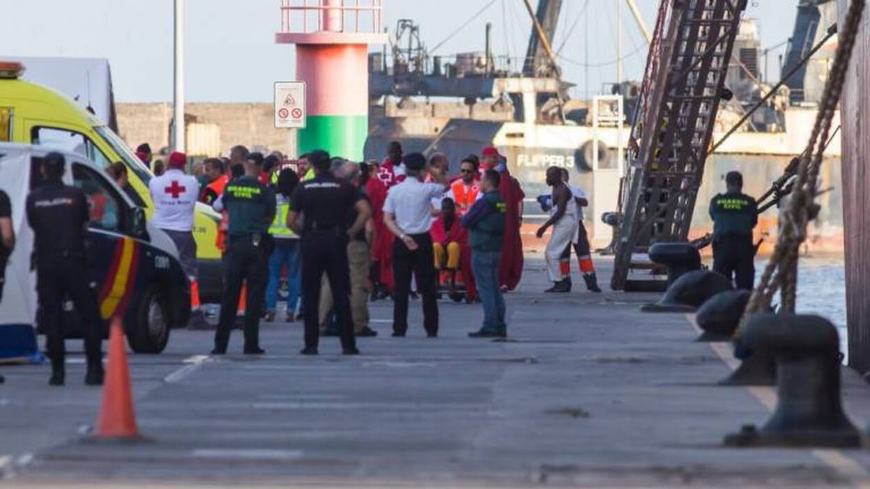 Los 35 migrantes de Cáritas irán a Schamann