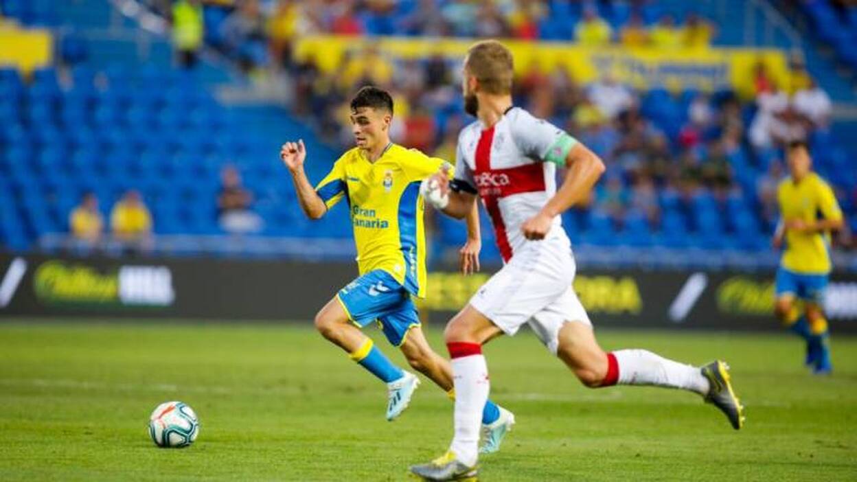 Todos los balones a Pedri González