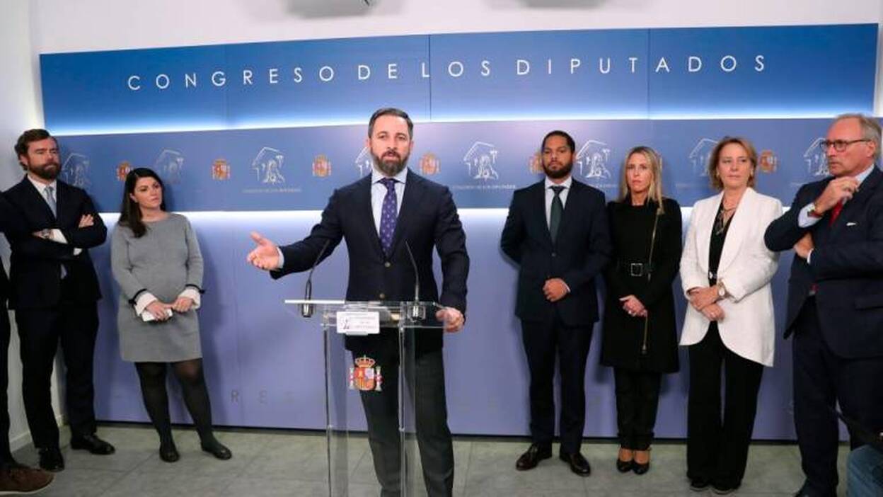 Abascal reclama coherencia a Iglesias y que aísle al PSOE por corrupto