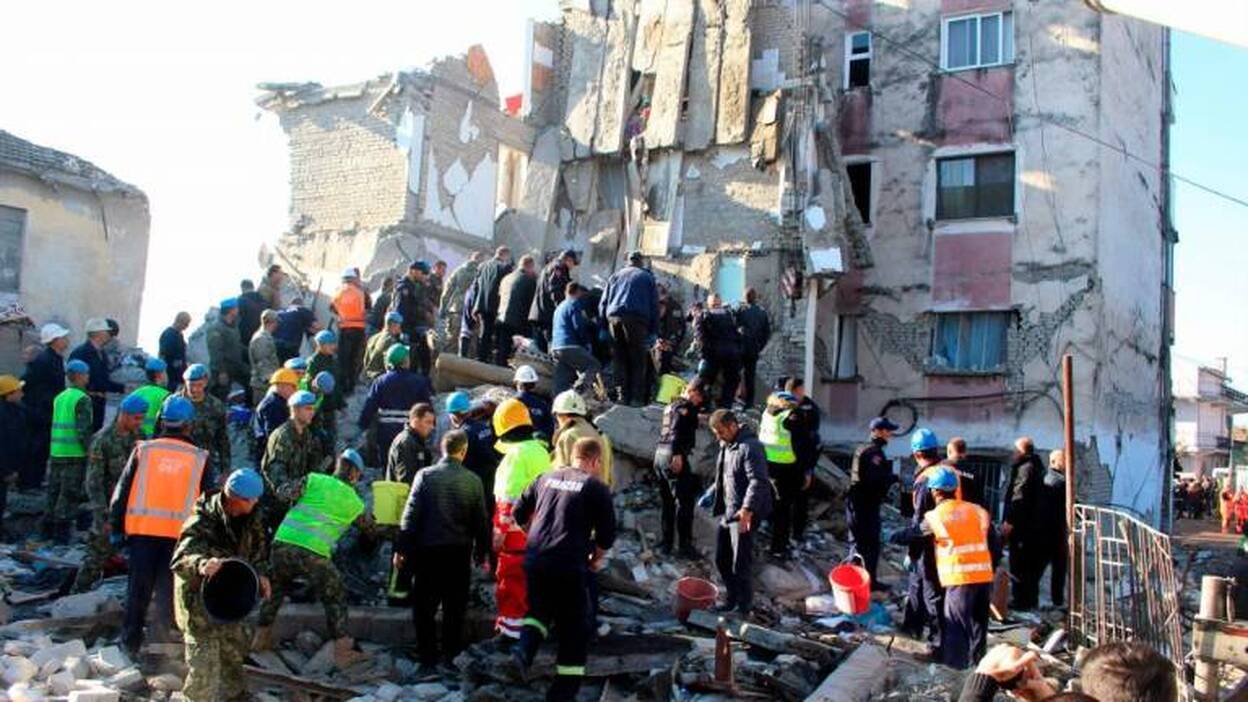 Albania vive el peor terremoto en 40 años con mas de un decena de muertos