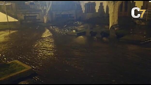 Firgas, inundada por la lluvia