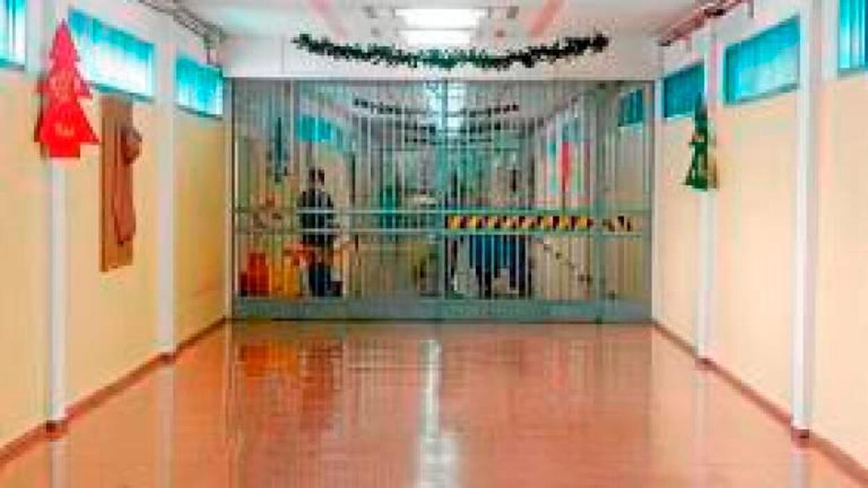 Agreden a un vigilante en la prisión de Salto del Negro