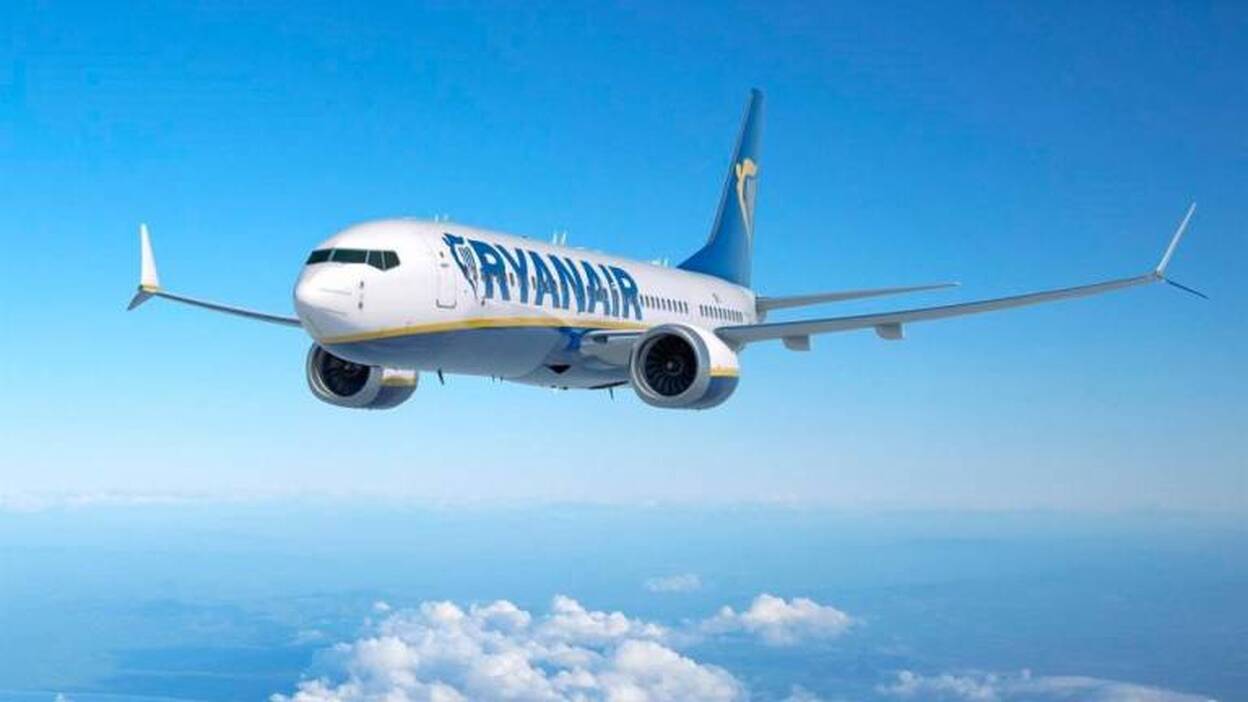 Los sindicatos demandan a Ryanair ante la Audiencia Nacional por el ERE que afecta a Canarias