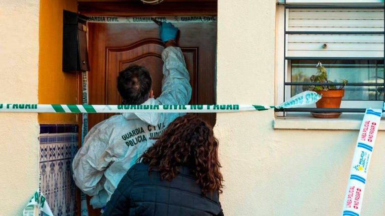 Encerró a su mujer tras prender fuego porque «lo volvía loco»