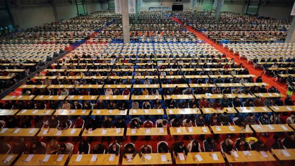 Más de 166.000 personas pugnan por 4.005 empleos en Correos