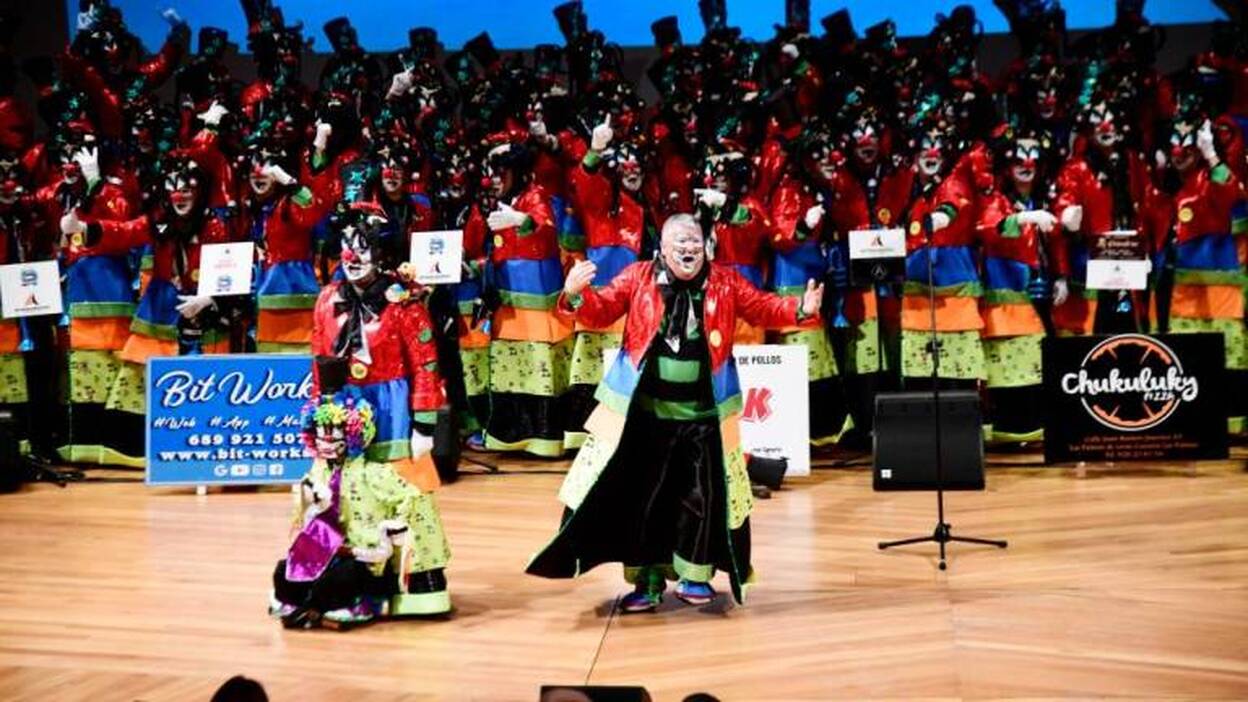 Los Chancletas llenan el Auditorio en su 40 aniversario