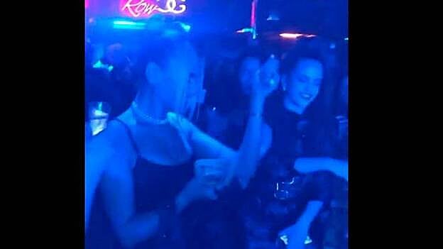 Rosalía escandaliza a las redes tras los Grammy