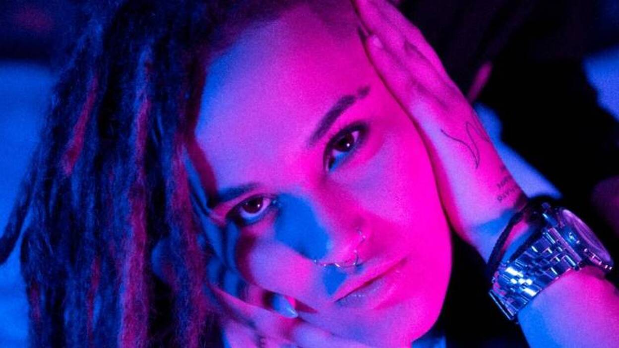 Eli Rosex presenta ‘Miénteme lento’