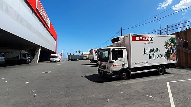 Spar Gran Canaria muestra su plataforma logística y pone en evidencia que no hay riesgo de abastecimiento