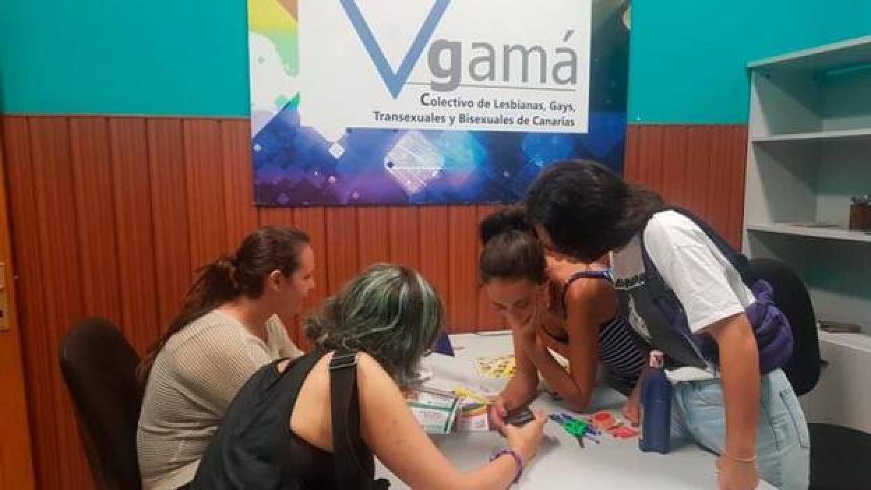GAMÁ invita a los centros educativos a conocer las actualizaciones del protocolo Trans*