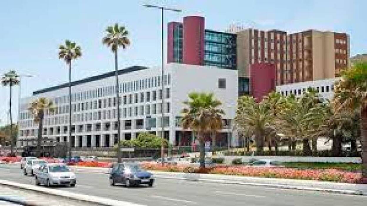 El Sindicato pide medidas para que los sanitarios lleguen a tiempo al trabajo