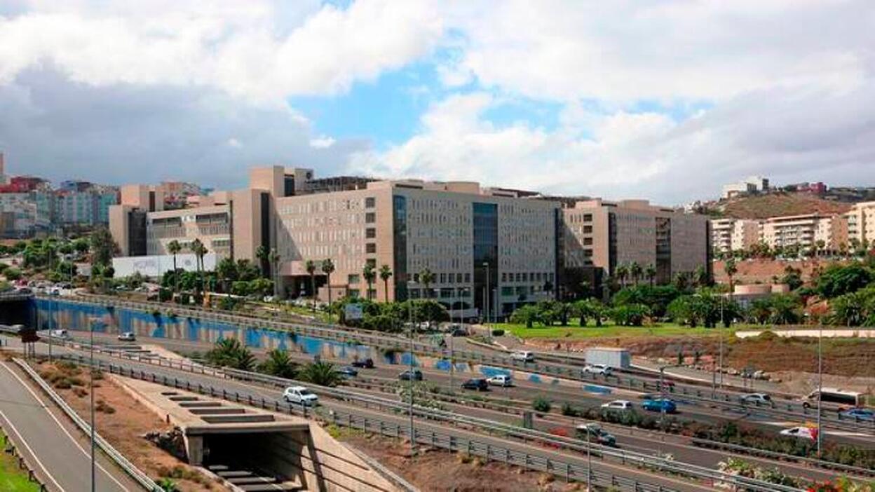 91 fallecidos, 1.762 positivos por coronavirus y 249 altas en Canarias