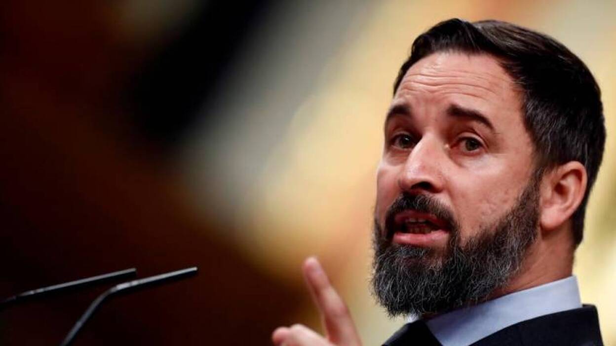 Abascal insiste en pedir la dimisión de Sánchez