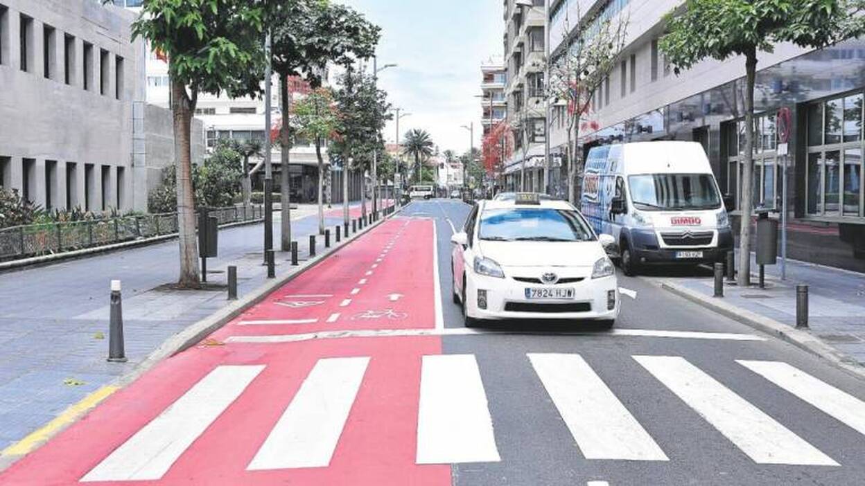 El taxi pide subvenciones frente al paro