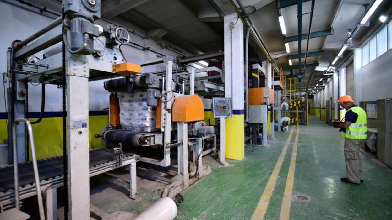 Los precios industriales bajan un 9,5% en Canarias