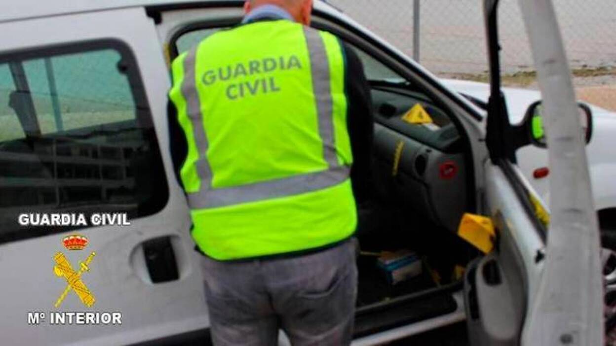 Sorprendido mientras robaba en una casa