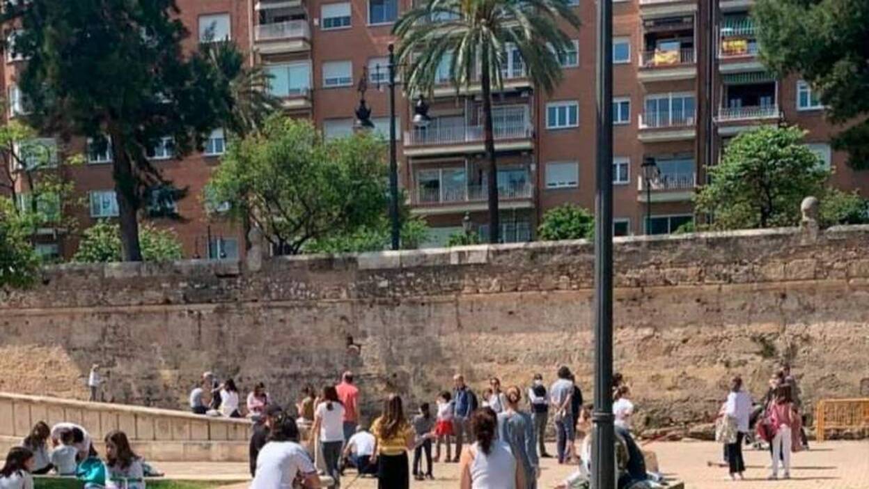 Incumplir las normas del paseo con niños podría conllevar multas desde 601 euros