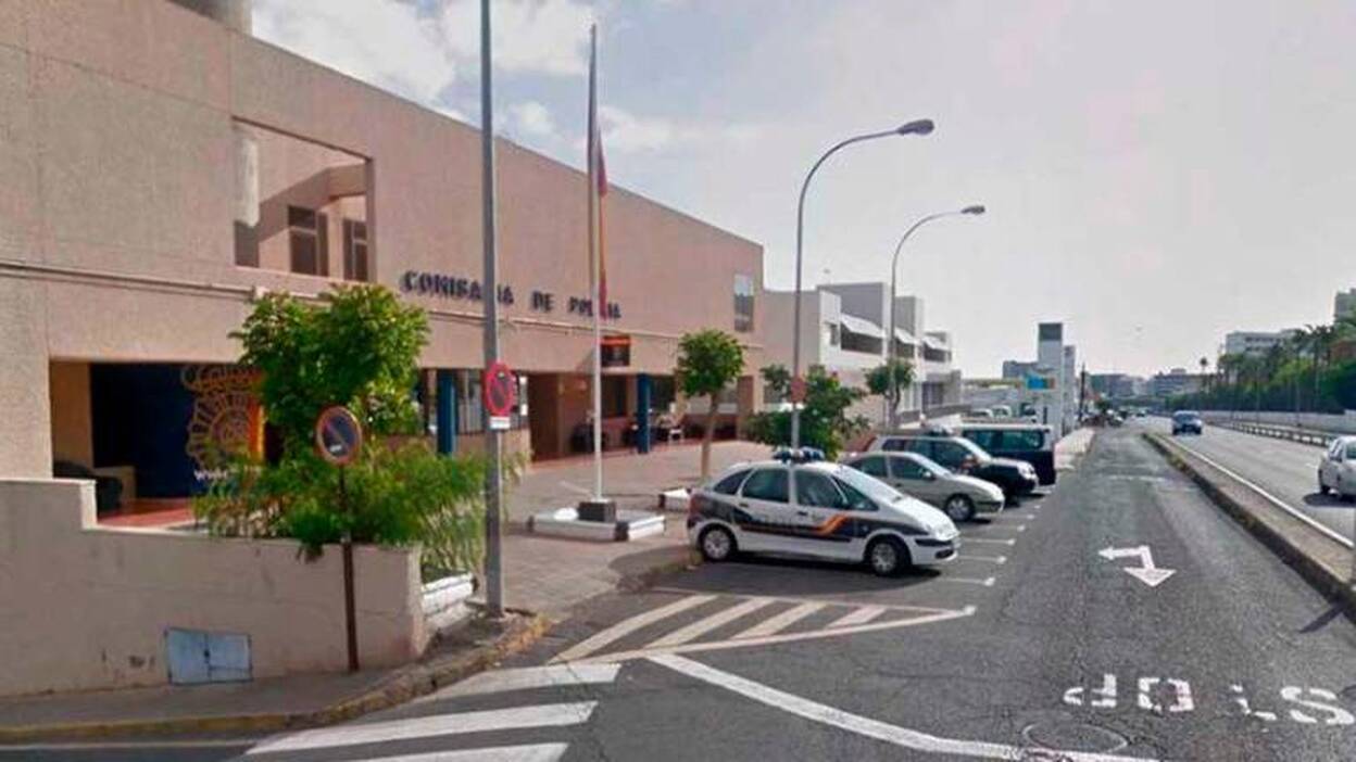 Detenidos dos hombres y un menor por robar en un parque de Maspalomas