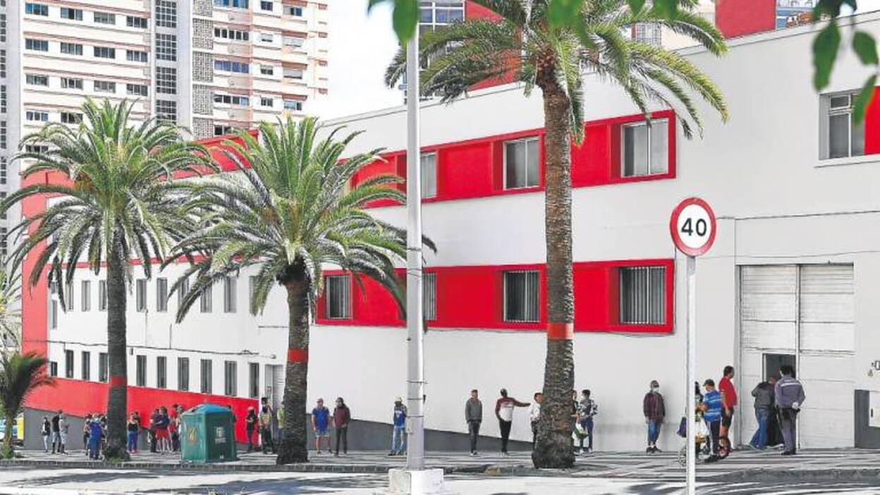 3.500 atendidos para la paga social