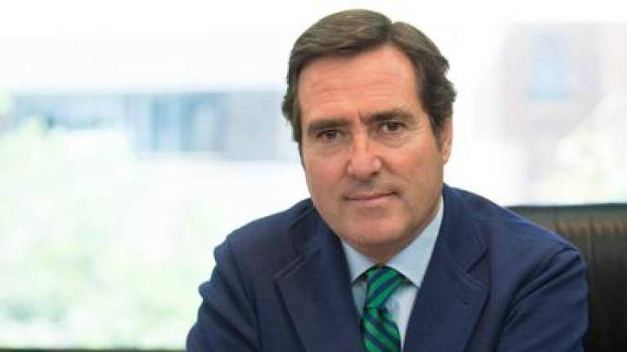 La CEOE califica las cifras de «desoladoras»