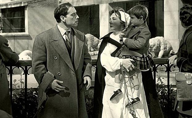 José Luis López Vázquez y Mary Carrillo en 'El pisito'.