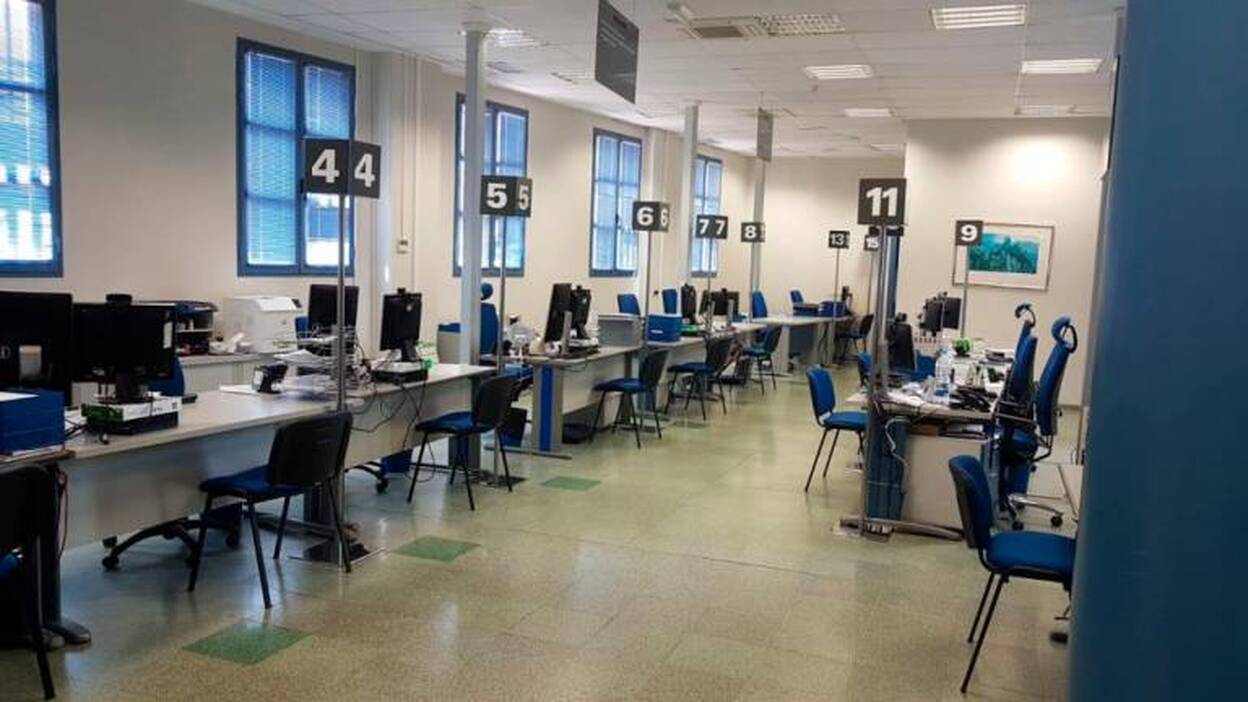 Casi la mitad de los parados canarios no cobra prestación