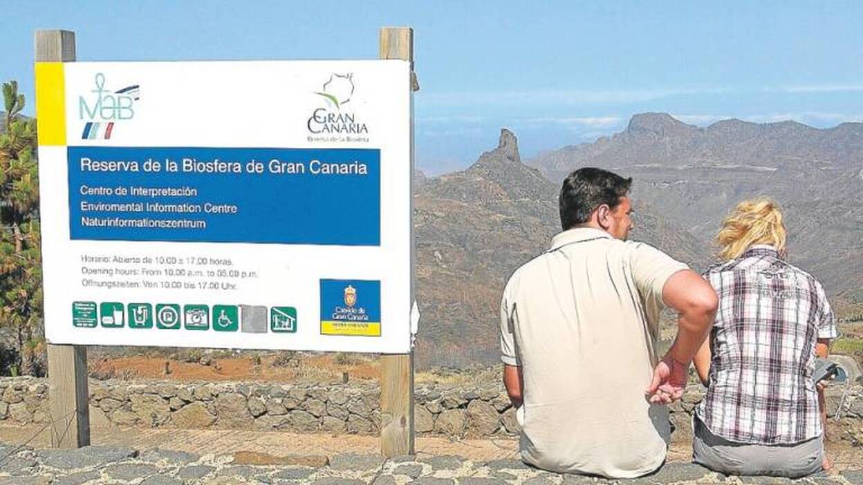 En coche, novato y titulado, perfil del turista de la Reserva de la Biosfera