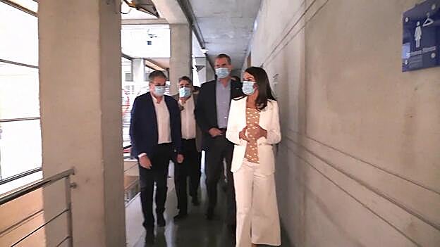 Los Reyes muestran su apoyo a los deportistas