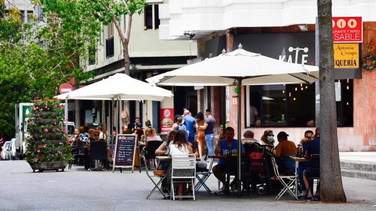 Los bares se animan con la vuelta de las barras