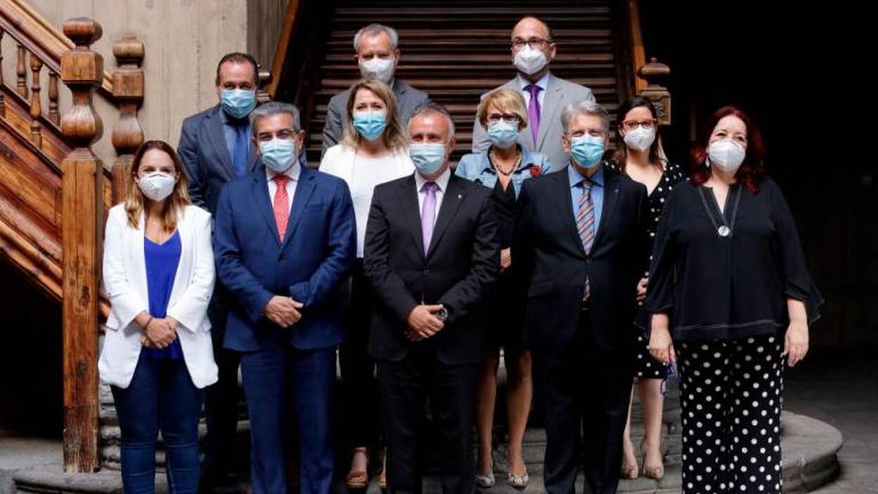 El Gobierno «recalculará» los fondos de cabildos y municipios