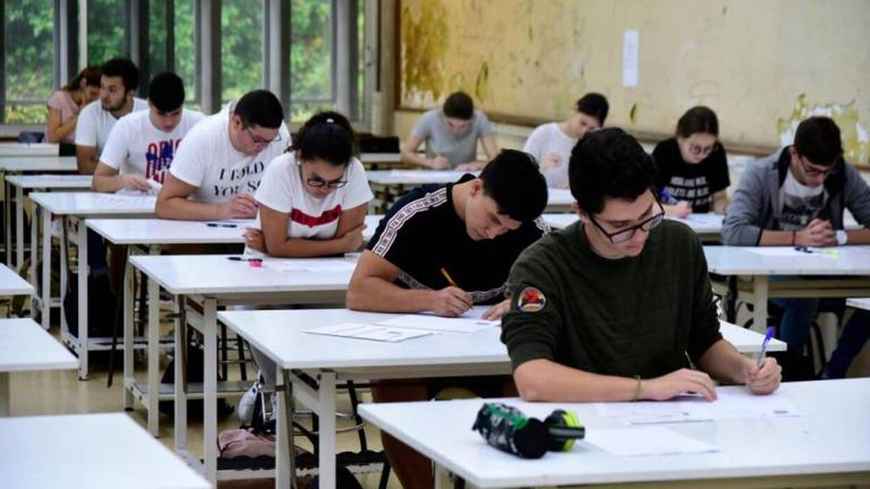 11.150 estudiantes harán la EBAU en Canarias, un 18,3% más que en 2019