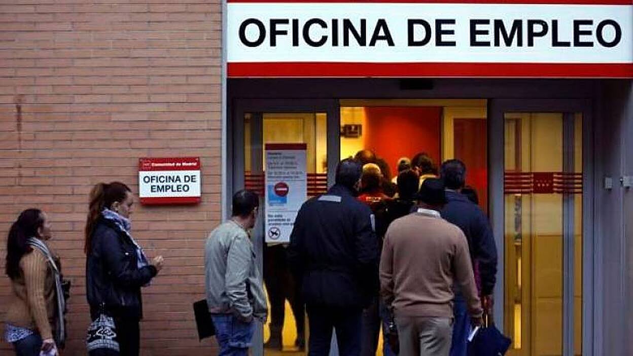 El paro sube en junio en 5.107 personas, su mayor alza en este mes desde 2008