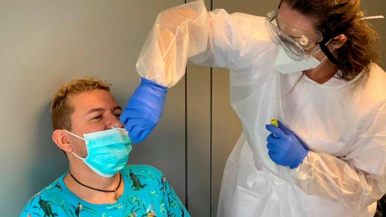 Centros de salud de Gran Canaria ya cogen muestras para los PCR