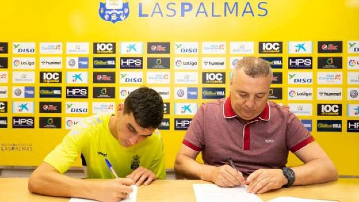 Con 16 años y un contrato profesional