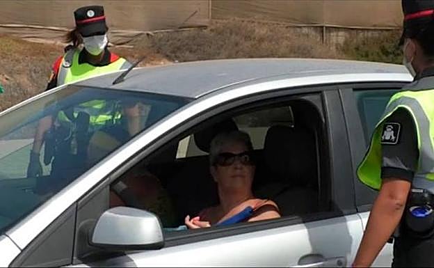 Comienza el control del uso de mascarillas en Gran Canaria