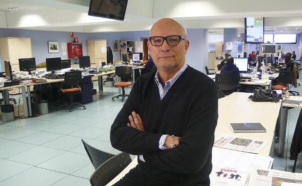 El popular periodista de moda Carlos García-Calvo. 