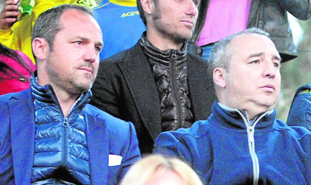 Luis Helguera, director deportivo de la UD Las Palmas, y Miguel Ángel Ramírez, presidente, trabajan conjuntamente para el proyecto 2020-21. 