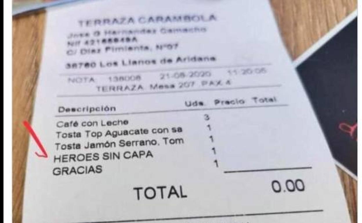 El emotivo gesto de una cafetería con la UME en el incendio de Garafía